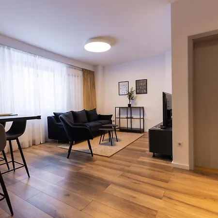 Apartment Royalton Blue *