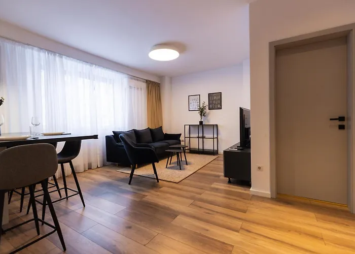 Apartment Royalton Blue *